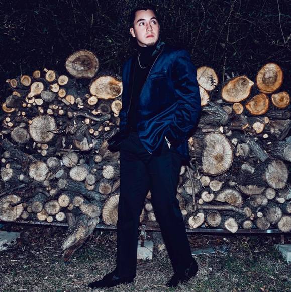 Profile Picture of Jesus Romo (@jesusromo15) on Poshmark