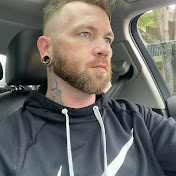 Profile Picture of Charles Slabinski (@CSlab_Comedy) on Youtube