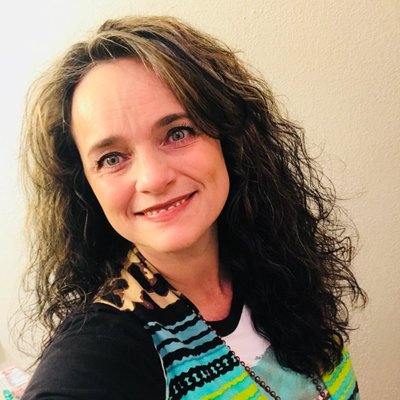 Profile Photo of  🇺🇸ChristyGrasmick 🇺🇸 (@Doug_ChristyG) on Twitter