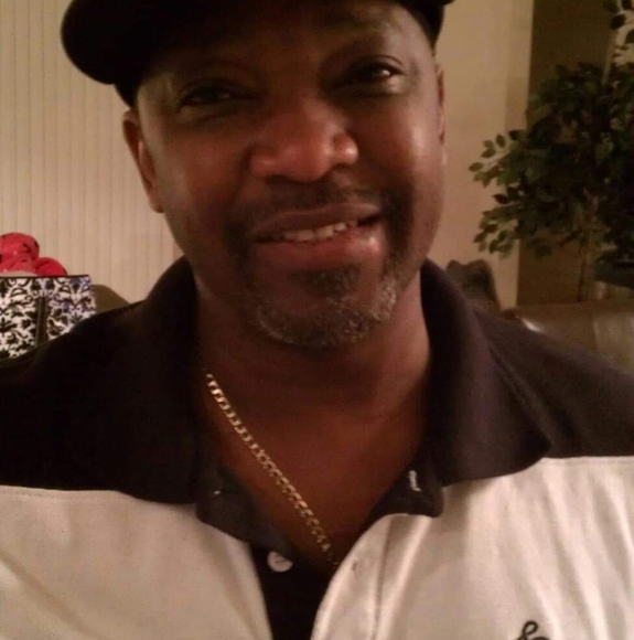 Profile Picture of Brandon Newton (@brandonnewton) on Poshmark