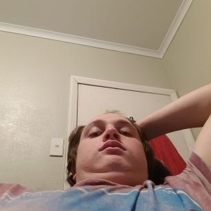 Elliot Bethell Sams - Twitter Profile Picture of Elliot Bethell Sams (@notthereuncle) on Twitter