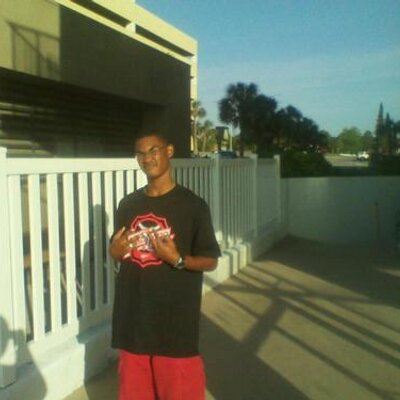 Profile Picture of Clarence  Heard (@Dre0756) on Twitter