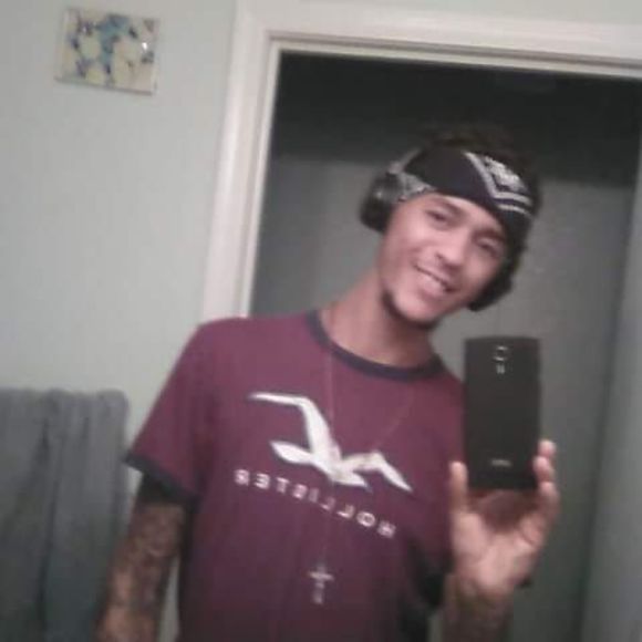 Profile Picture of Marcus Savage-dewitt (@marcussavage250) on Poshmark