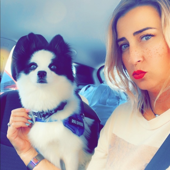 Profile Picture of Renee Torrence (@rmtorrence21) on Poshmark