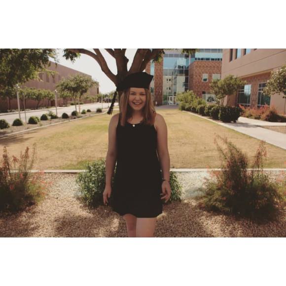 Micaela Nitzel - Poshmark Profile Picture of Micaela Nitzel (@aleac) on Poshmark