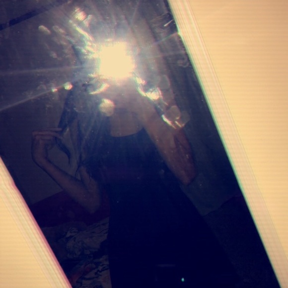 Profile Picture of Angelica Montes (@angelicamont325) on Poshmark