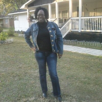Profile Picture of Anita Burns (@AnitaBurns1) on Twitter