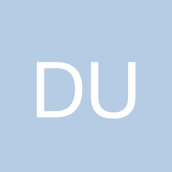 Profile Picture of David Uriel (@duriel0623) on Poshmark