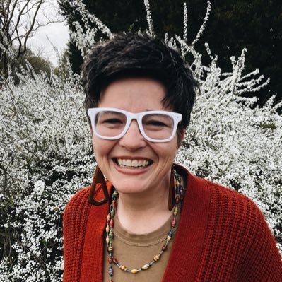 Profile Picture of Tracey Fields (@fieldsathome) on Twitter