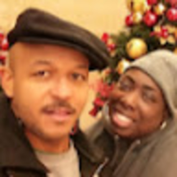 Profile Picture of Judge Jones (@jdiverses) on Poshmark