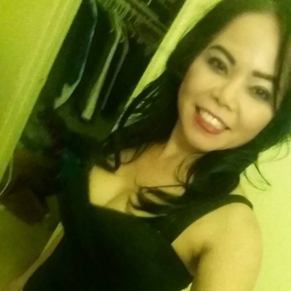 Profile Picture of Rizalina Tanjay (@rtanjay1) on Poshmark