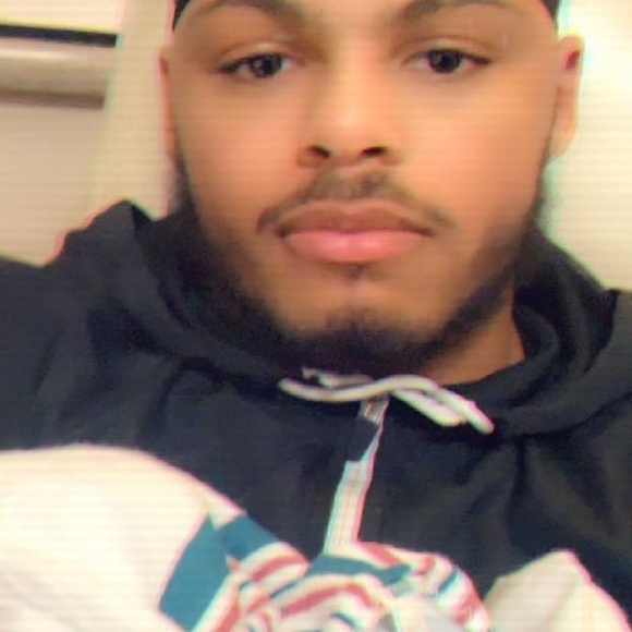 Profile Picture of Isaiah Wiggins (@isaiah_wiggins) on Poshmark