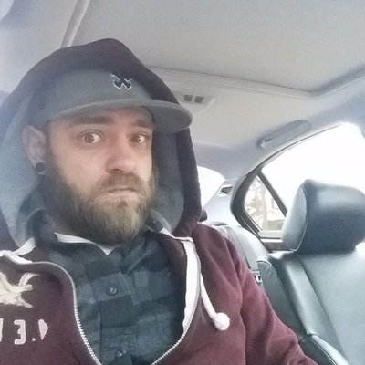 Profile Picture of Brian Hayes Rast (@TasteLikeBeckon) on Twitter