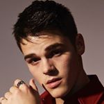 Profile Picture of AJ Mitchell (@ajmitchell.spain) on Instagram