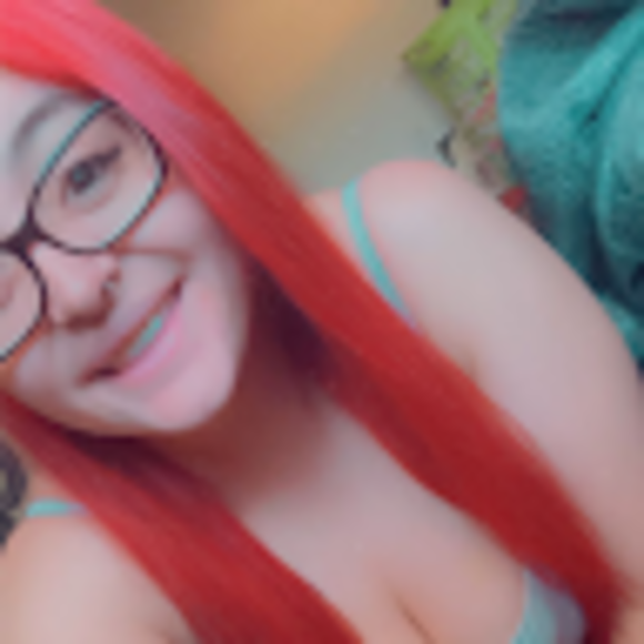 Profile Picture of Laci Thompson (@lacithompson469) on Poshmark