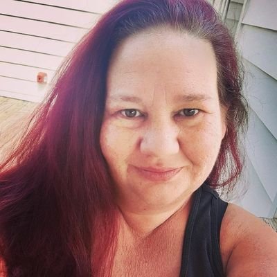 Profile Picture of Crystal Bowling (@Crystal51867829) on Twitter