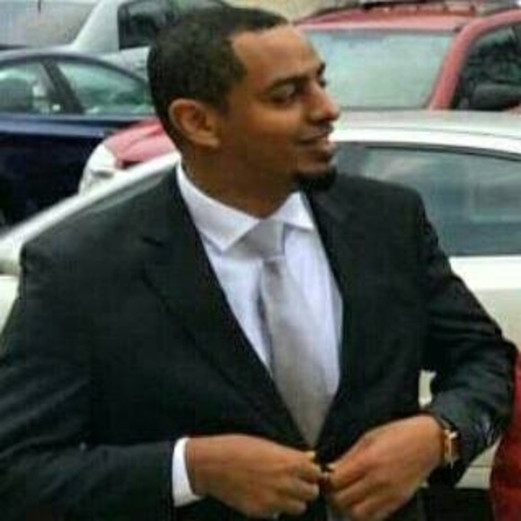 Profile Picture of Ramzi Adam (@ramzimadam) on Poshmark
