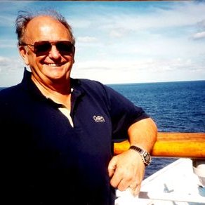 Profile Picture of Tony Whitehead (@tonywhitehead13) on Twitter