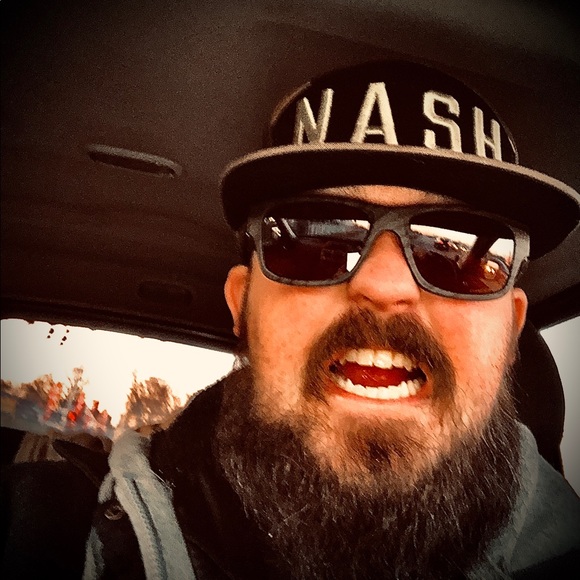 Profile Picture of Barrett Boyd (@615683) on Poshmark