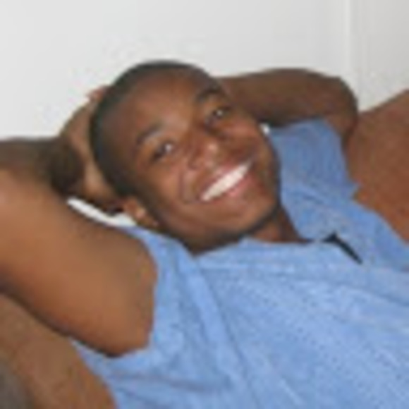 Profile Picture of Steven q. Singleton (@stevenqs) on Poshmark