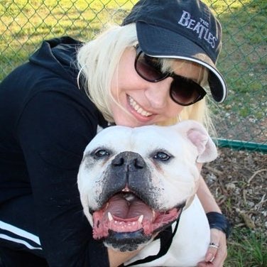 Profile Picture of Lissette Alvarez (@FurAngelsRescue) on Twitter