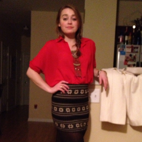 Profile Picture of Jessica Rifanburg (@jrif) on Poshmark