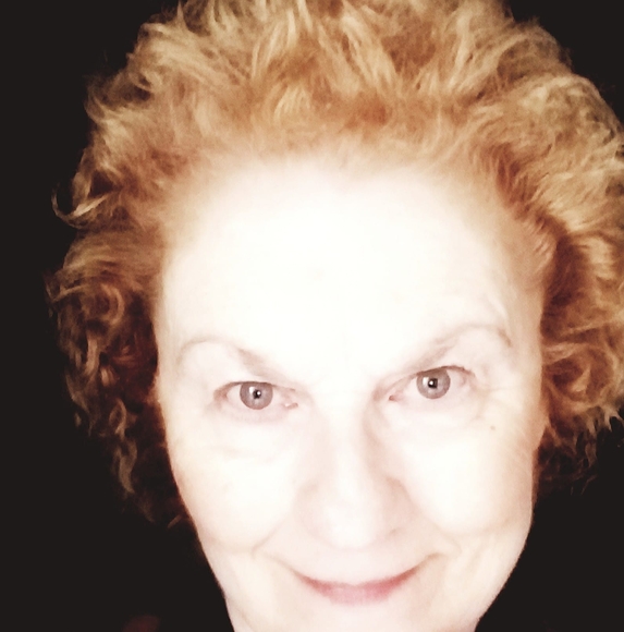 Profile Picture of Irene Fluent (@cockatiels) on Poshmark