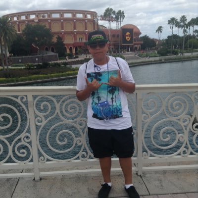 Profile Picture of Bryan Uribe (@bryanuribe111) on Twitter