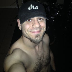 Profile Picture of Nikolas Spanos Thomas (@nikolas.thomas) on Myspace
