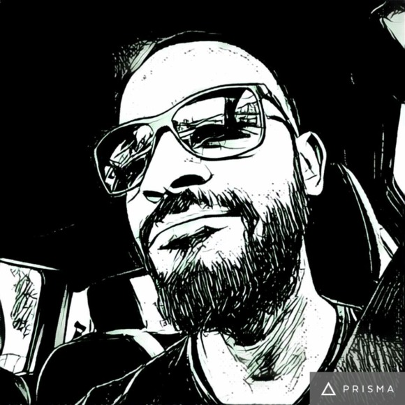 Profile Picture of Ahmed Hassanein (@ahassanein84) on Poshmark