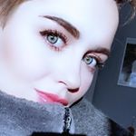 Profile Picture of Elisabeth Miller (@millerelisabethw) on Instagram