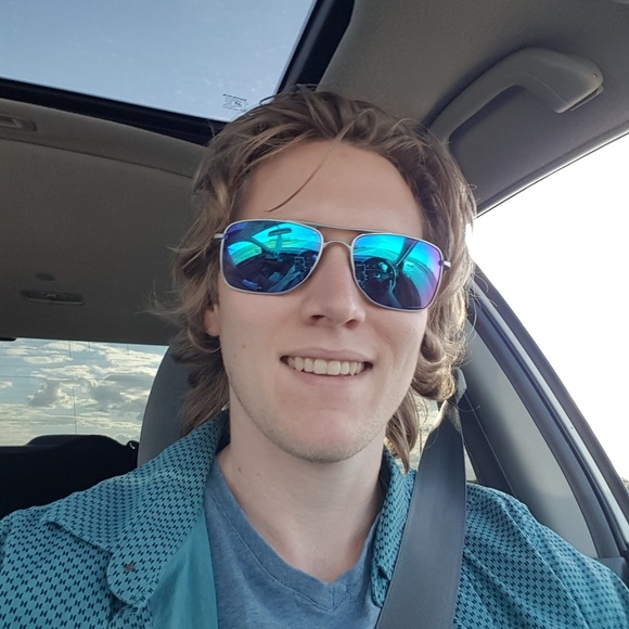 Profile Picture of James Blyth (@jamesblyth11) on Poshmark