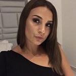 Profile Picture of Holliee Pearce (@hollieepearce) on Instagram