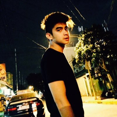 Profile Picture of Mark Constantino (@MarkAdrienne_) on Twitter