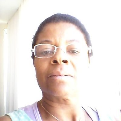 Profile Picture of Lúcia (@luciagabriel72) on Twitter