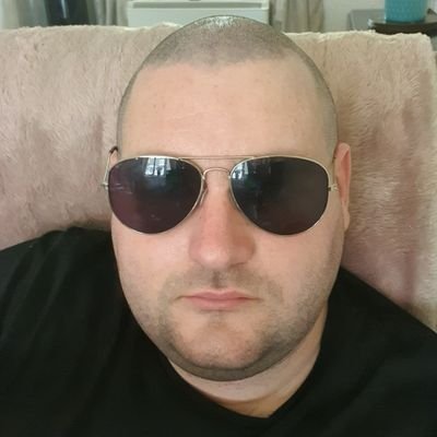 Profile Picture of Martin Phillips (@MartinPhillip15) on Twitter