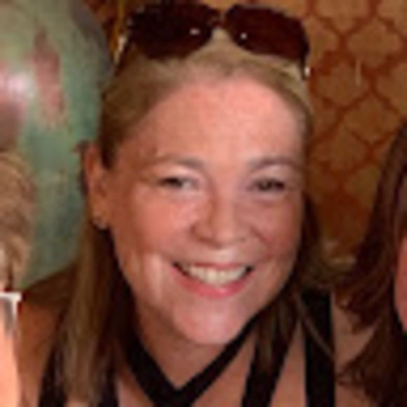 Profile Picture of Mary Lagrua (@mlagrua131) on Poshmark