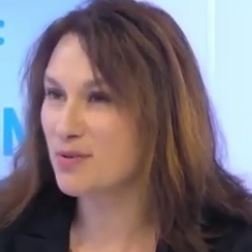 Profile Picture of Sylvia Di Pasquale (@Syl_DiPasquale) on Twitter