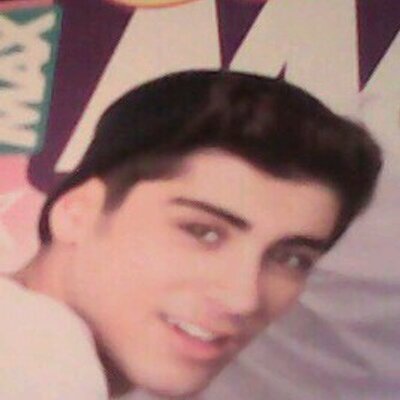 Profile Picture of Zayn Ross (@CarboneZay) on Twitter