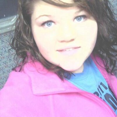 Profile Picture of Ashley Nicole Oney (@NicoleAshley14) on Twitter
