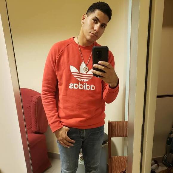 Profile Picture of Emmanuel Rodriguez (@emanbenrod) on Poshmark