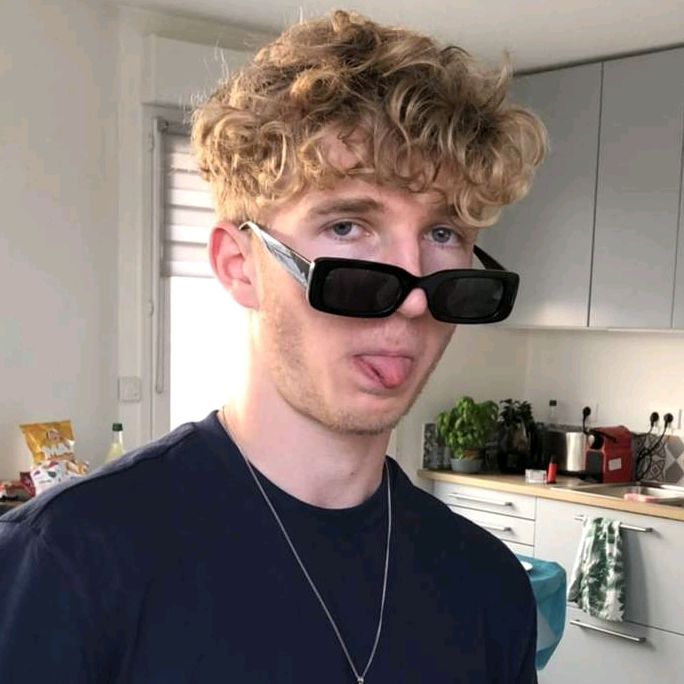 Profile Picture of Paul Benoit (@@paul0spam) on Tiktok