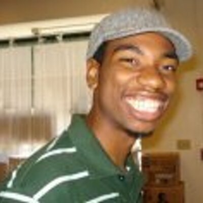 Profile Picture of Robert Samuels (@newsbysamuels) on Twitter