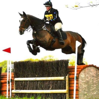 Profile Picture of Zoe Bradley (@zoebradley) on Twitter