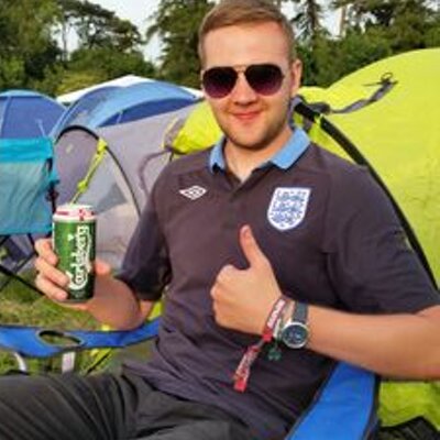 Profile Picture of Mark Riddell (@MarkRiddell17) on Twitter