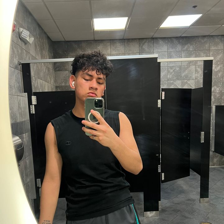 Profile Picture of KevinG (@kevin_gl780) on Tiktok