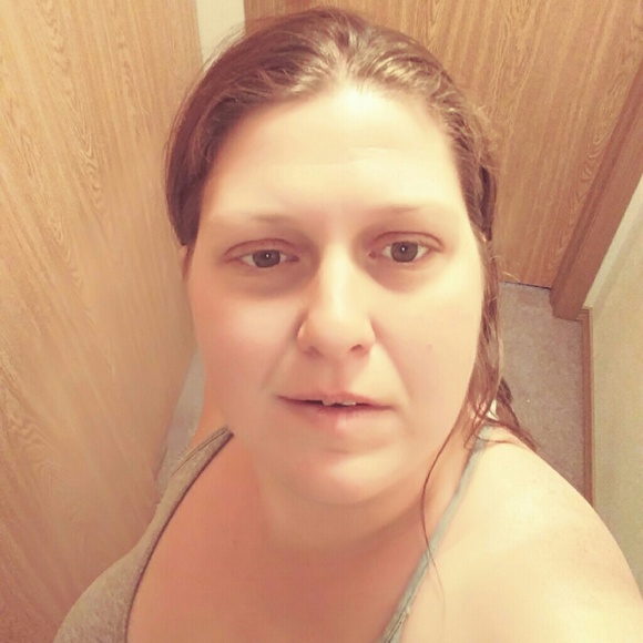 Profile Picture of Beatrice Littlejohn (@ladyankh39) on Poshmark