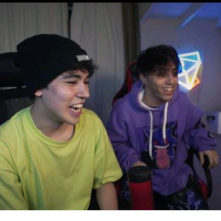 Profile Picture of holis (@carri.spring) on Tiktok