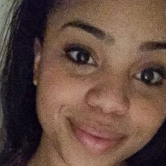 Profile Picture of Abiyah Yisrael (@abiyah9090) on Poshmark