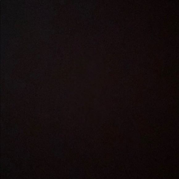 Profile Picture of Tristan Barquin (@tbarzzz) on Poshmark